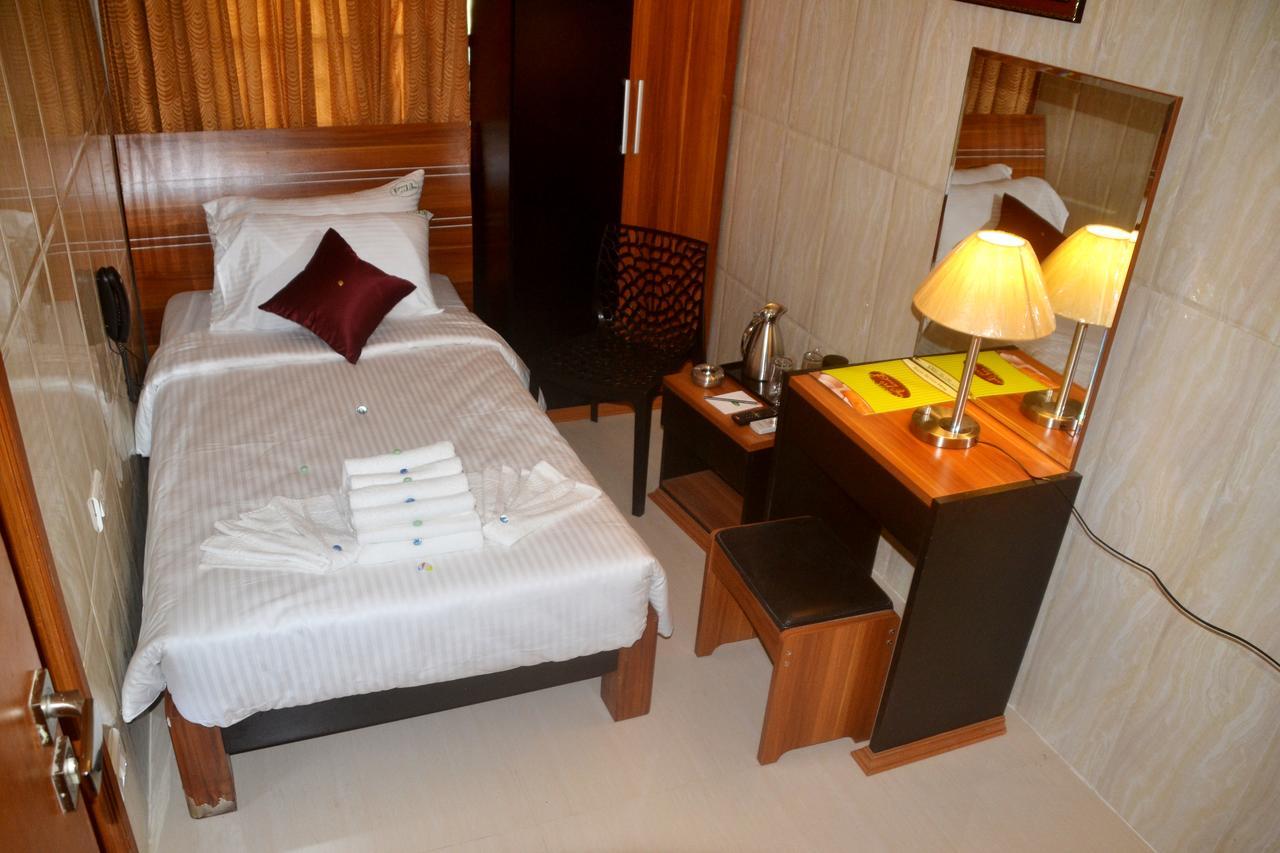 Peace Inn Chennai Rum bild